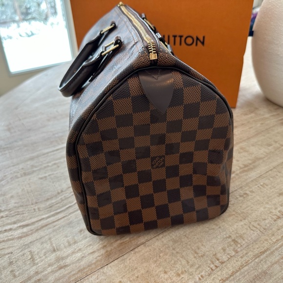 Authentic Louis Vuitton Speedy - Picture 5 of 13